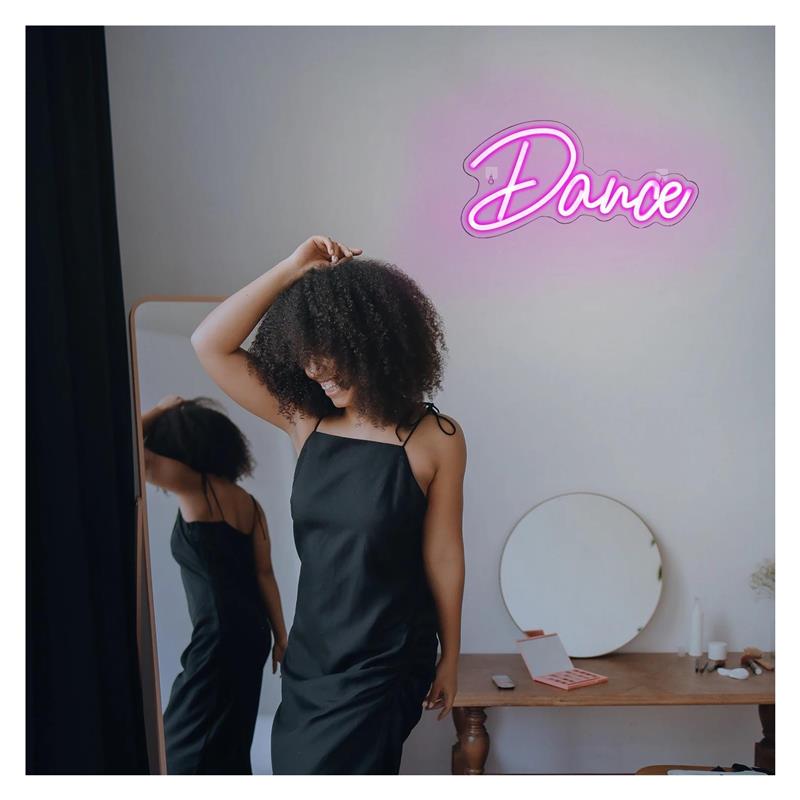 لافتة نيون للرقص بإضاءة وردية  - مراجعة Home Gym Neon Sign وسعره